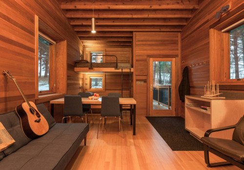 stilrenstudio:Cedar-clad cabins on a forested hill in...