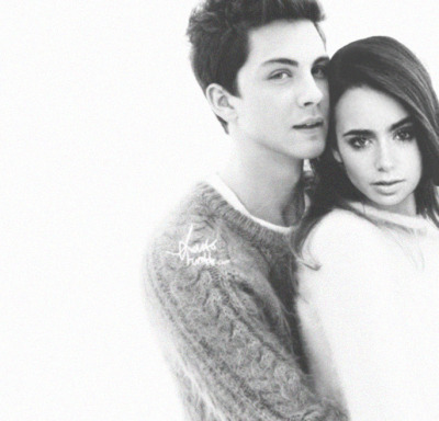 Logan Lerman dating Lily Collins
