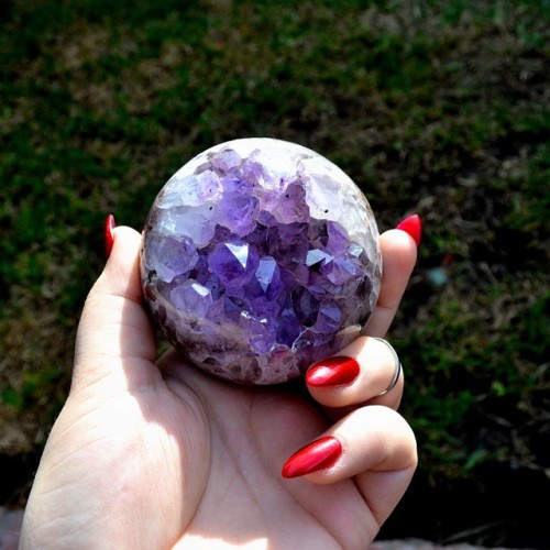 opallatte:Amethyst has always been one of my favorites,my moms...