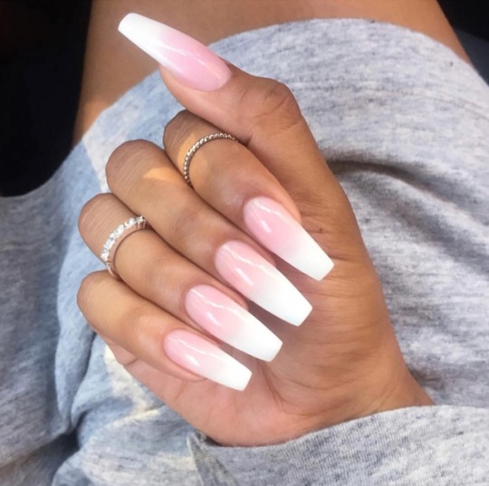 Kylie Jenner Pink Ombre Nails Kylie Jenner Instagram For everyone asking about my ombre nails. kylie jenner pink ombre nails kylie