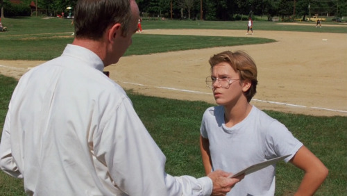 bigleblogski:River Phoenix inRunning on Empty (1988) Sidney...