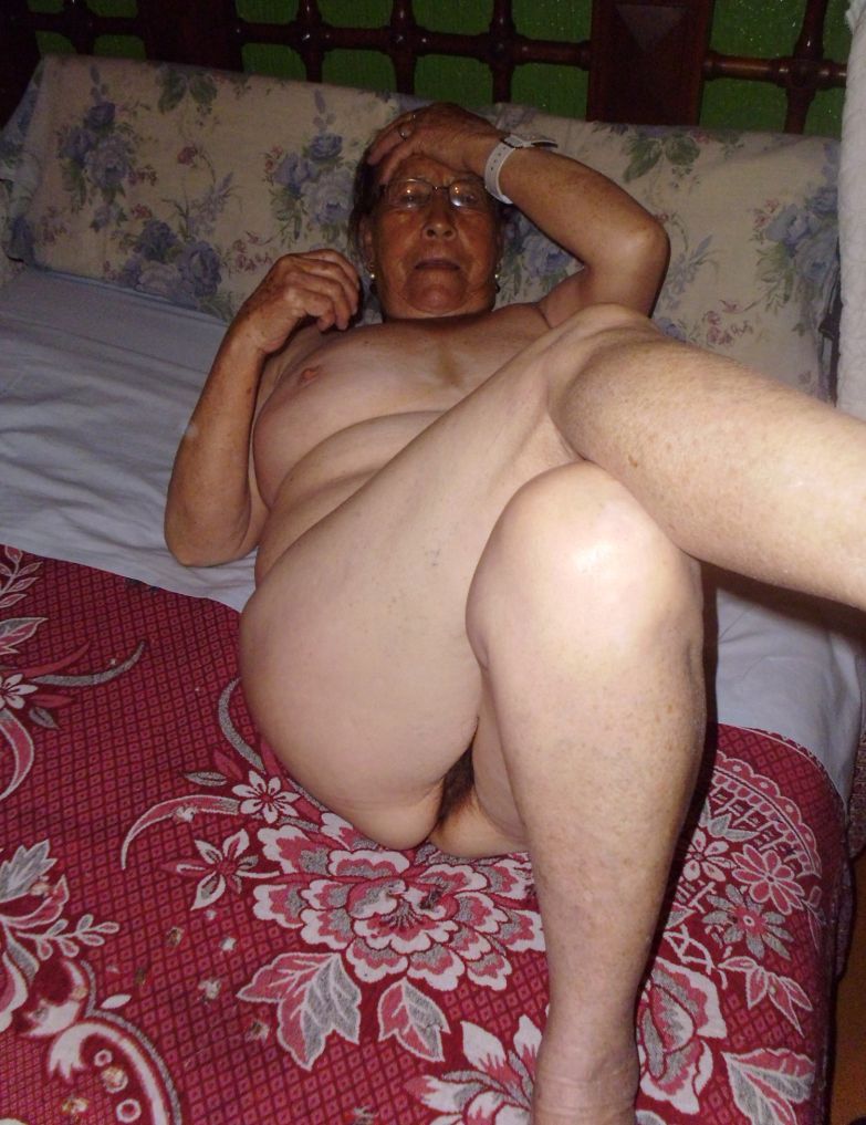 old granny loves piss and have fun 10 on rus.sexviptube.com