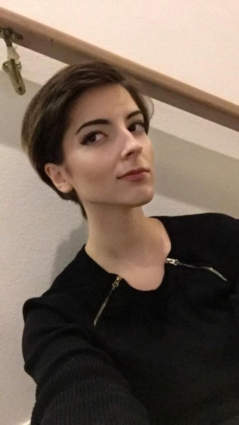 feminine haircut