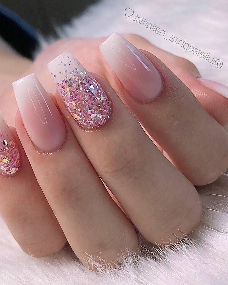 luxury nails, tj nails, style, model, pic Glitter Nailsnailsvibez  By julietsaphira_nailartist 