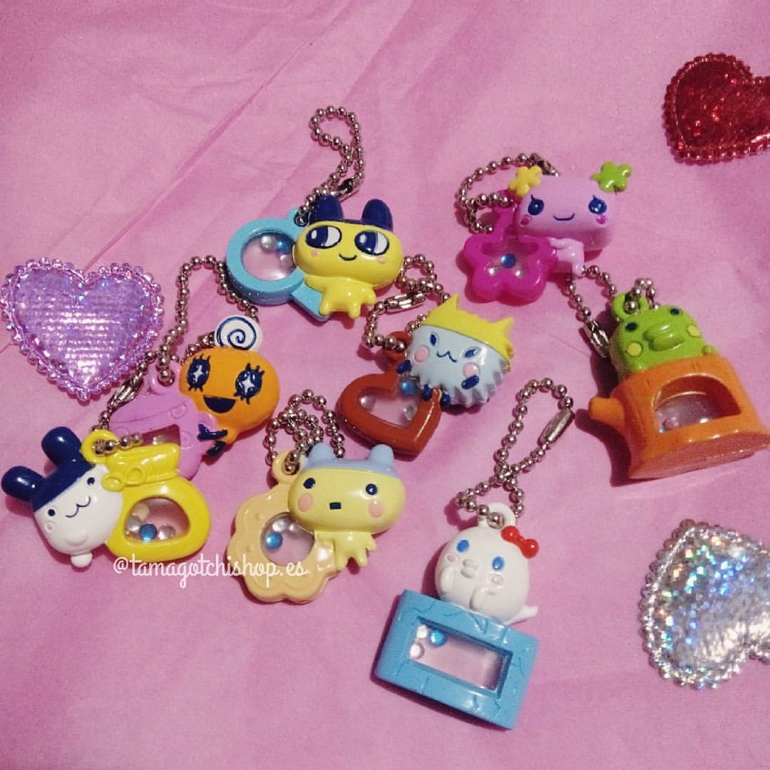 tamagotchi gashapon