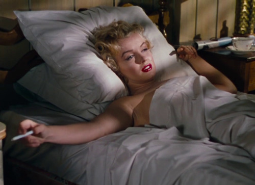 365filmsbyauroranocte:Marilyn Monroe in Niagara (Henry...