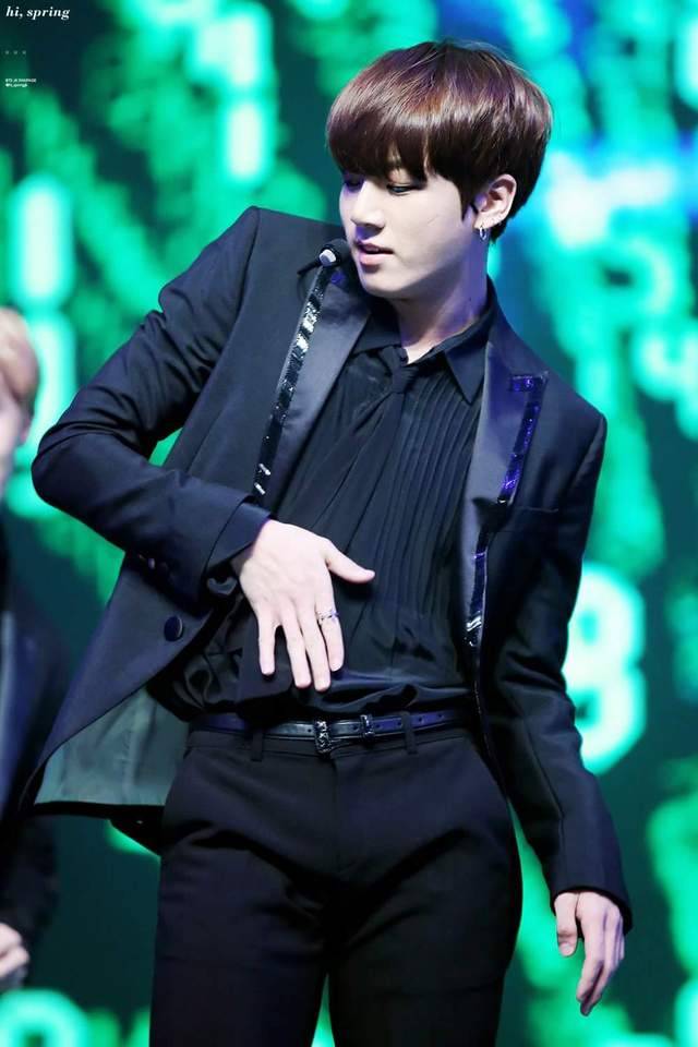  BTS  BTS  Jungkook Rainism So  handsome  Golden Maknae cr 