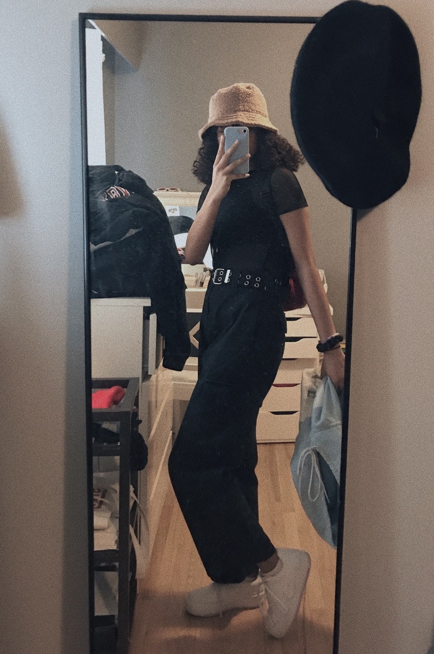 𝔰𝔥𝔢𝔰𝔞𝔩𝔯𝔢𝔞𝔡𝔶𝔡𝔢𝔞𝔡