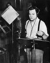 La broma de Orson.
Este año se cumple el 70 aniversario de la gamberrada radiofónica (hoy diríamos “hoax” mediático) de Orson Welles y la Guerra de los Mundos. Cuando se cuenta toda esta historia uno se asombra de que a Welles no le lloviesen las...