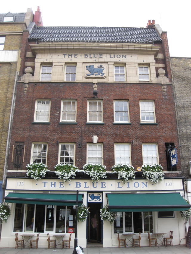 The Blue Lion 133 Gray’s Inn Road London WC1X... - Truman Hanbury Buxton