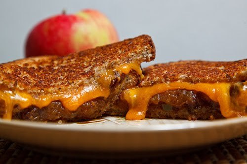 Grilled Cheese Sandwich with Apple Chutney2 slices bread1...