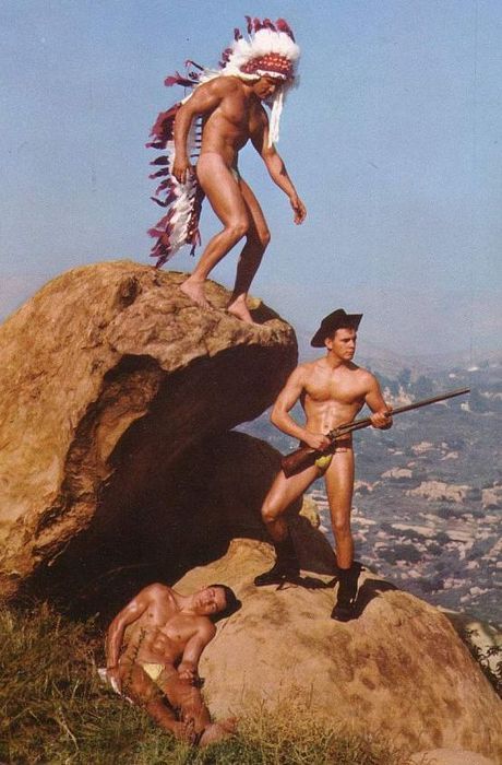 ambidextrously-erotic: smutpeeper: ccpcp: (via unheaddress)