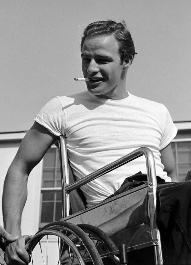 Marlon Brando on the set of The Men (1950, dir.... | Old Hollywood