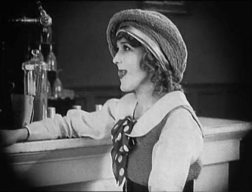 labelleboheme:Mary Pickford in 100% American (1918) 