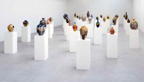 Grayson Perry artist contemporary ceramics magazine