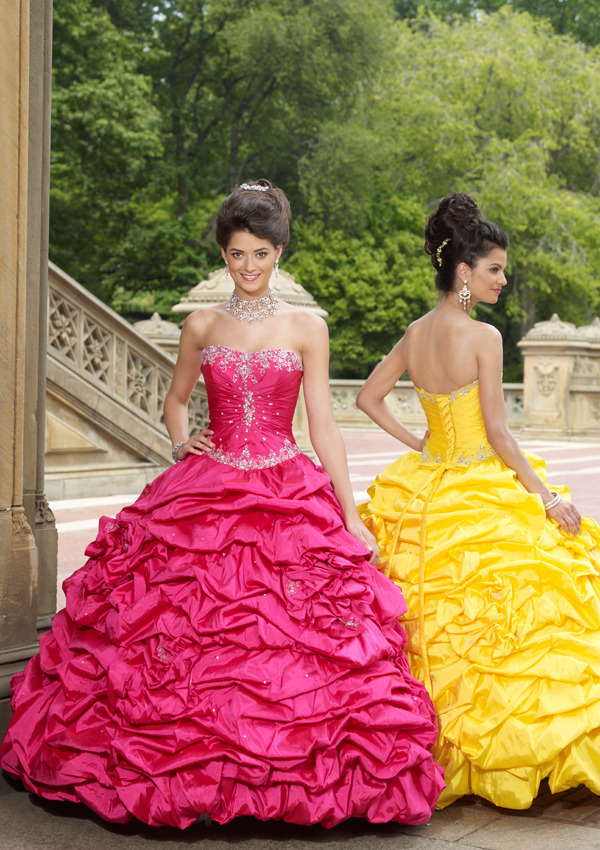 15 Dresses Stores in Houston