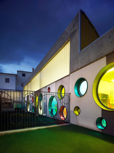 architectureandarts:<br /><br />Kindergarten 8Units designed by LosdelDesierto-Elap Arquitectos. <br />