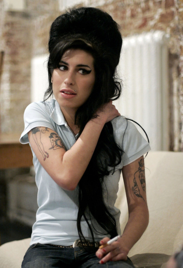 Smoking Is Sexy : Amy Winehouse