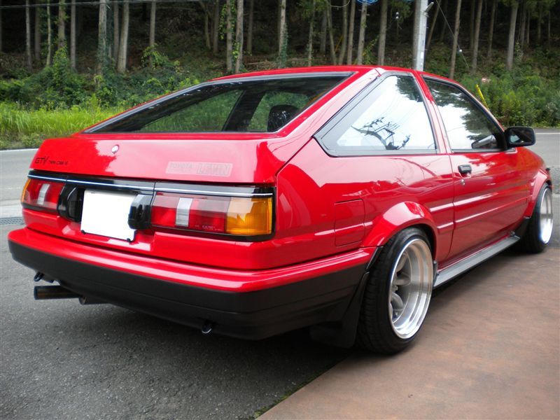 MOTORMAVENS | NICE!!! This red kouki AE86 Levin 3dr looks SICK...