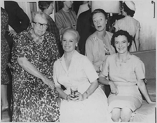 eleanor roosevelt as a lesbian Black woman bbw milfs
