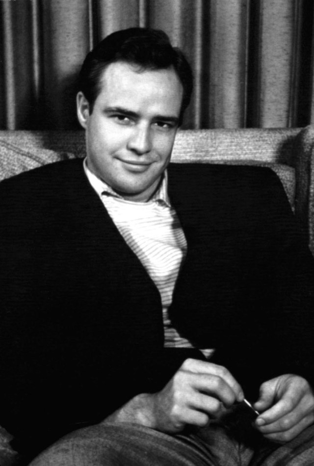 Marlon Brando Fansite • Marlon Brando Photoshoot