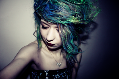 Green hair with blue highlights - wide 3