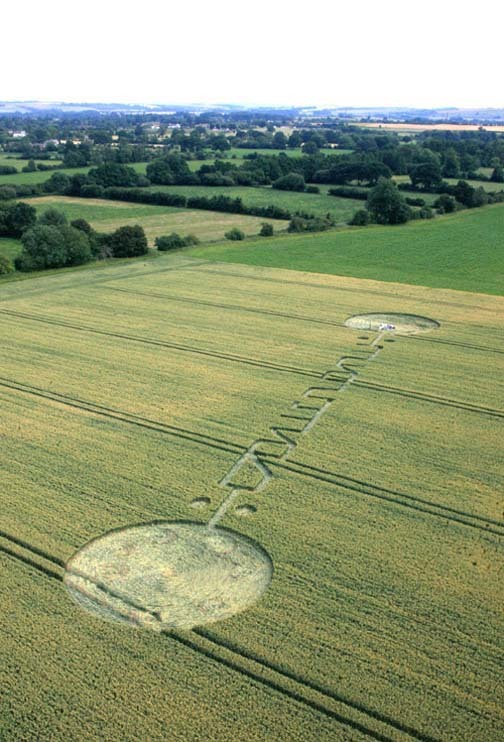 Another Pi Crop Pattern in England? © 2011 by Linda Moulton Howe “This ...