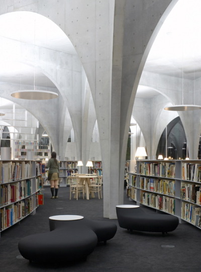 simplypi:<br /><br />Tama Art University Library Interior designed by Toyo Ito.<br />