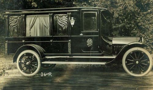 Mazzie, 1920’s hearse