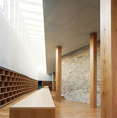 enochliew:<br /><br />Biblioteca Ebracher Hof by Bruno Fioretti Marquez Architekten<br />