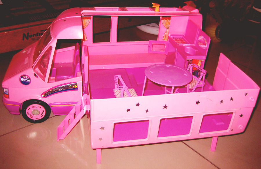 barbie motorhome 90s