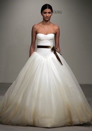 Laced In Weddings You Don T Alter Vera To Fit You You Alter