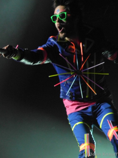 30 Seconds To Mars jared leto neon night