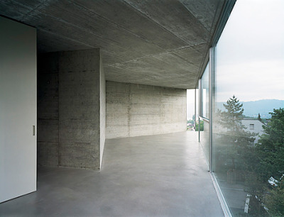 subtilitas:<br /><br />Christian Kerez - House with one wall, Zurich 2007. Via. Prev, 2, 3.<br />