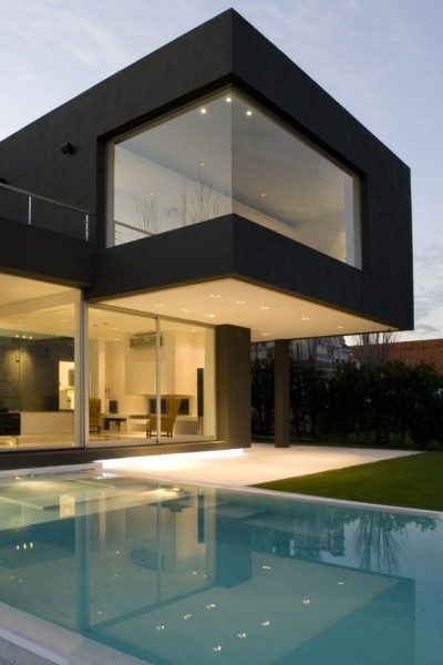 The Black House by Andrés Remy Architects <br />