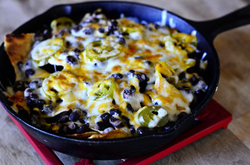 filipinafoodie24:Black Bean Nachos, yum!!