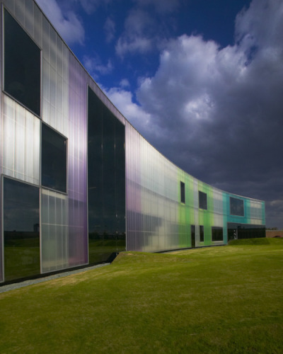 simplypi:<br /><br />Laban Centre by Herzog   De Meuron in Deptford, London<br />