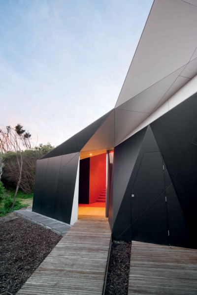 architectureblog:<br /><br />(via Klein Bottle House | iGNANT)<br />