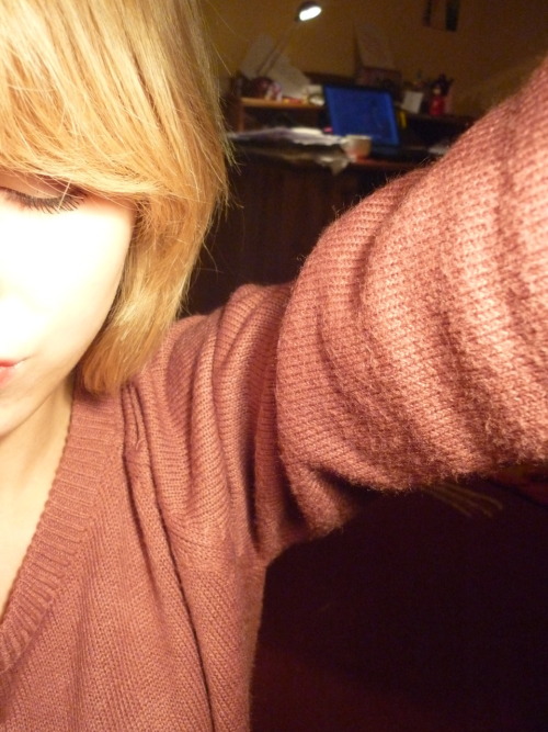 pink pullover blond blond hair little girl lol shit