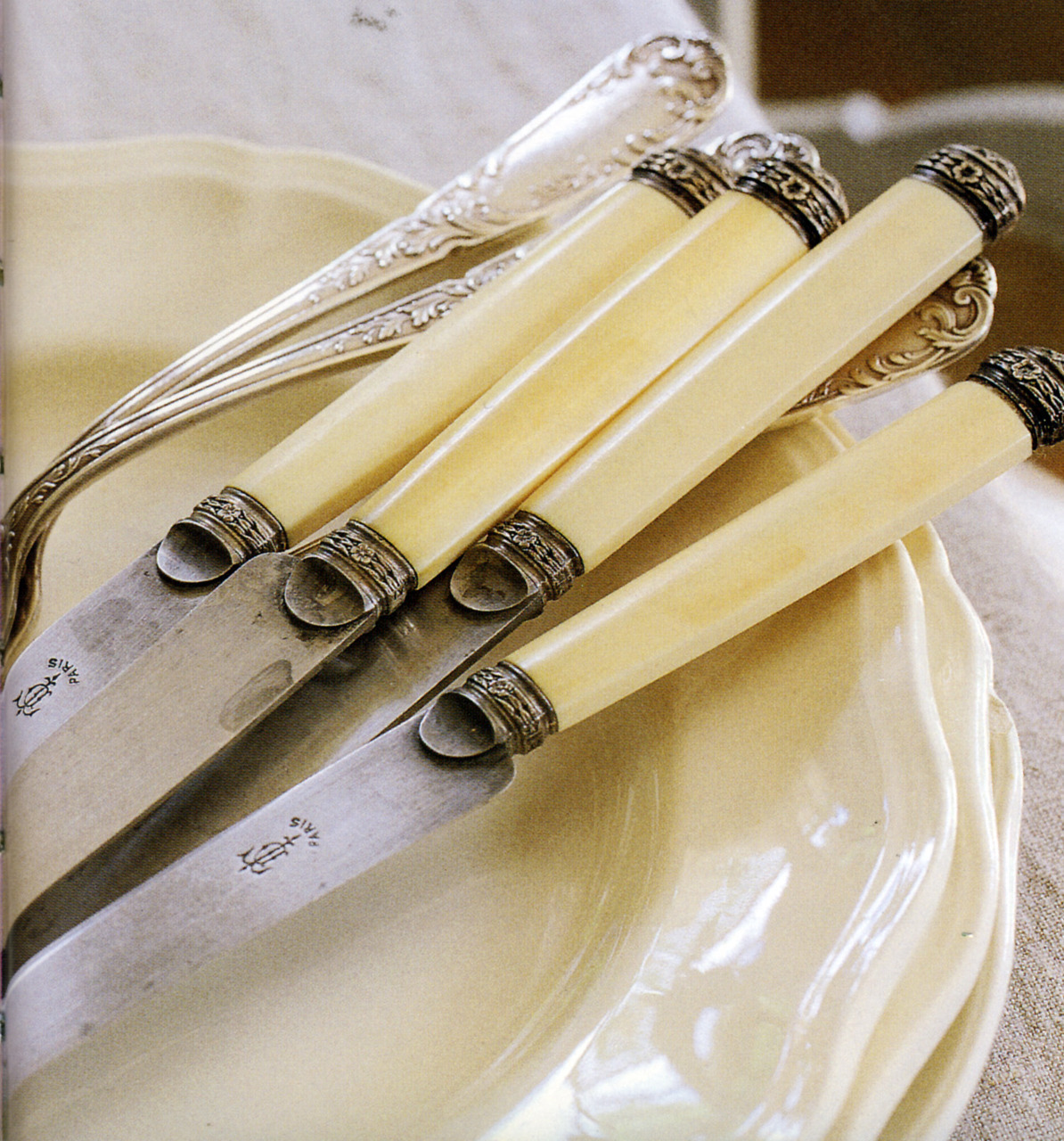 this-ivy-house-silver-and-bone-handled-knives