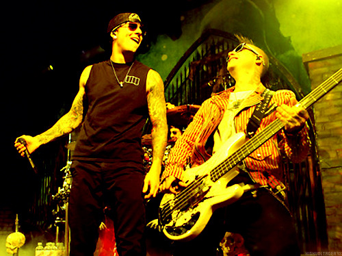 High Voltage Avenged Sevenfold.