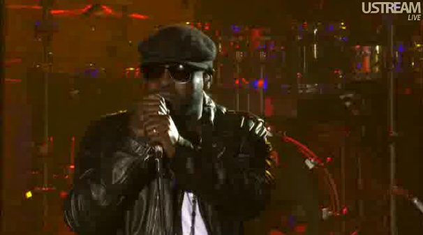 WATCH: EA Sports #MaddenBowl: The Roots and Nas!... - Ustream