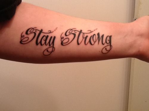 demi lovato stay strong tattoo demi lovato stay strong tattoo