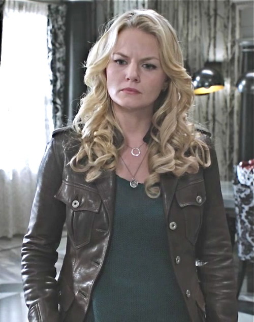 Oceandrive Leather - Jennifer Morrison in a military style by...