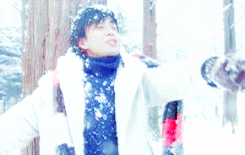 tumblr_m04yq0aX3m1qju2iuo4_250.gif