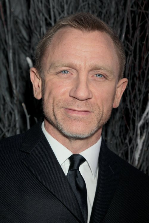 The Daniel Craig Fixation (HAPPY 44th BIRTHDAY TO DANIEL :))