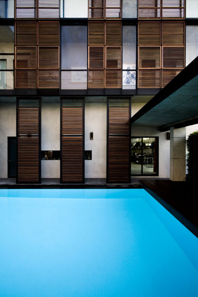 architectura:<br /><br />The Apartment House by Formwerkz Architects.<br />