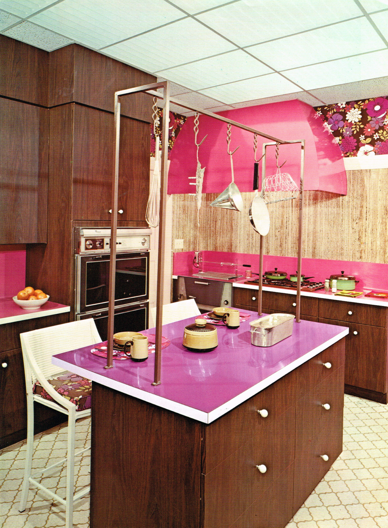 Remarkably Retro Late 1960s Kitchen   Tumblr M0i247Eae01qchs1zo1 1280 