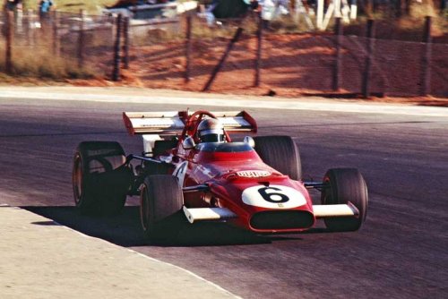 hellformotors:Mario Andretti at the 1971 South African Grand...