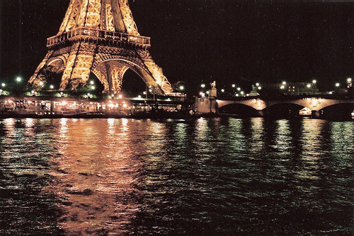 paris beauttiful night